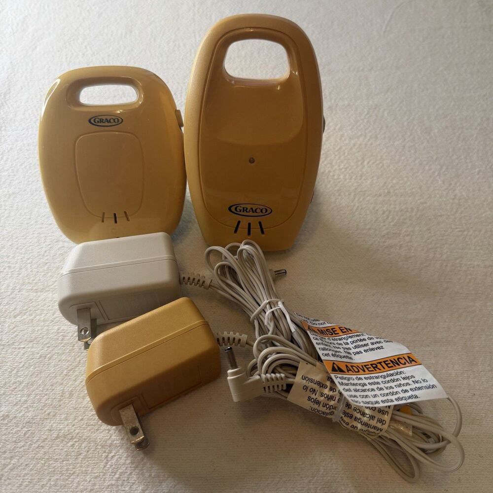 Graco Baby Monitor set with power supplies Battery Option For Convenience